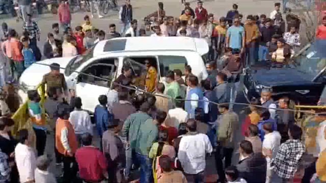 लक्सर! उमेश कुमार की पत्नी सोनिया शर्मा ने भगवान भागीरथ की मूर्ति का किया लोकार्पण!