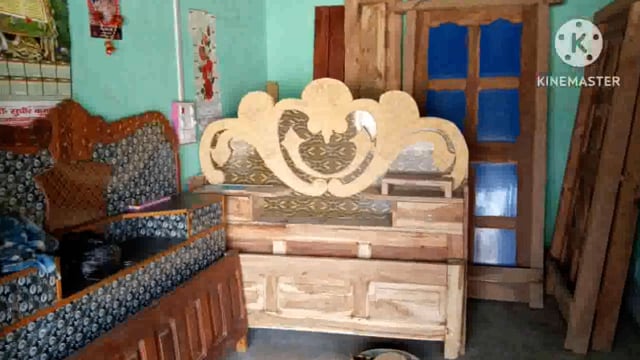 बरदाहा बाजार स्थित चांदो मिस्त्री फर्नीचर दुकान का किया गया जगह परिवर्तन