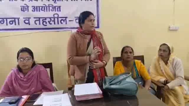 कोंच,एसडीएम कोंच ज्योति सिंह ने दिव्यांगों को रोजगार से जोड़ने की पहल की