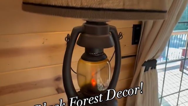 Vimeo video preview for Wildlife Timber & Plaid Quilt Bedding Collection - 1053462071