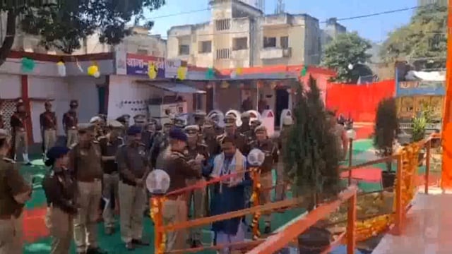 वरिष्ठ पुलिस अधीक्षक ने किया हाईवे थाने का वार्षिक निरीक्षण दिए दिशा निर्देश