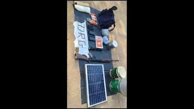 पुलिस और नक्सलियों के बीच मुठभेड़ 8 लाख के ईनामी नक्सली हुआ ढेर पुलिस ने भारी मात्रा में नक्सल समाग्री किया बरामद 