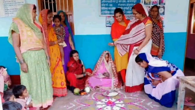 BANKA: आंगनबाड़ी केंद्रों पर गर्भवती महिलाओं की हुई गोद भराई की रस्म 