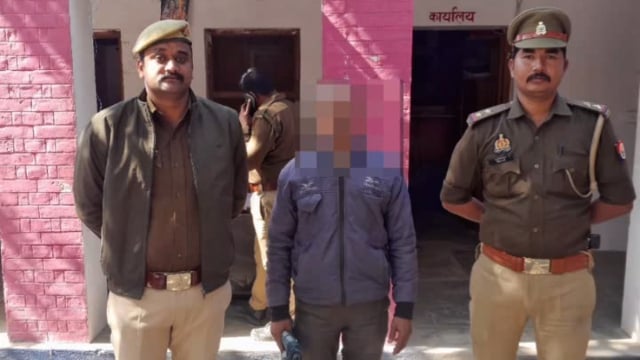  थाना संग्रामगढ़ में एक वारंटी अभियुक्त गिरफ्तार दीपू उर्फ संतोष सिंह पुत्र भगवान बक्स निवासी बिजलीपुर बनगड़वा