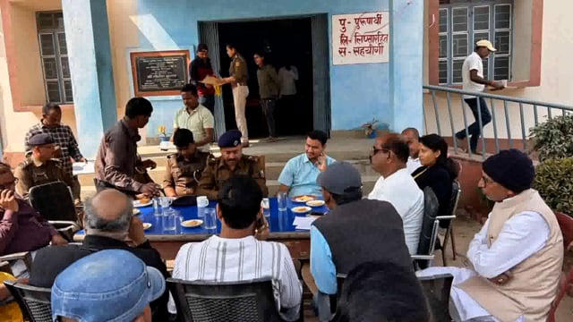 BANKA: महाशिवरात्रि को लेकर आयोजित की गई शांति समिति की बैठक