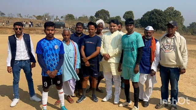 स्पोटिंग क्लब निम्हार में दिवसीय फुटबॉल टूर्नामेंट का रोजगार मोर्चा आशुतोष राय ने किया उद्घाटन