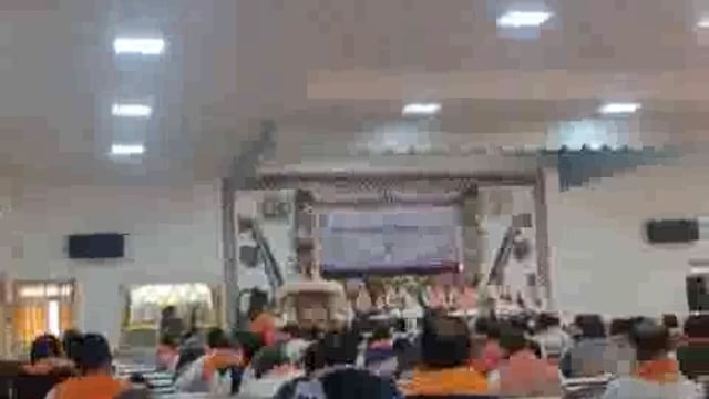 प्रांतीय प्रधानाचार्य सम्मेलन में एकल गीत की शानदार प्रस्तुति।