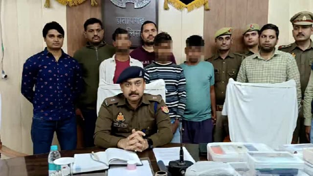 डिजिटल मर्डर केस मे चार गिरफ़्तार 



एएसपी दुर्गेश सिंह की बाइट