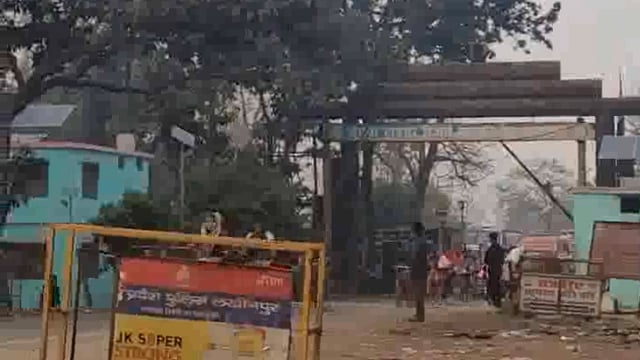 गौरीफंटा बार्डर पर बिजली की सप्लाई ठप, सुरक्षा एजेंसियों को परेशानी