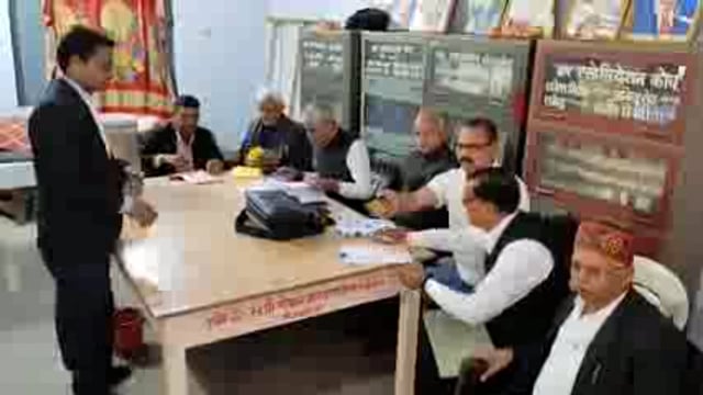 कोंच तहसील के  बार संघ के वार्षिक चुनाव की मतदान प्रक्रिया शुरू