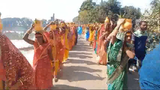 पनसला गांव में महारुद्र यज्ञ को लेकर निकाली गई भव्य कलश शोभायात्रा।