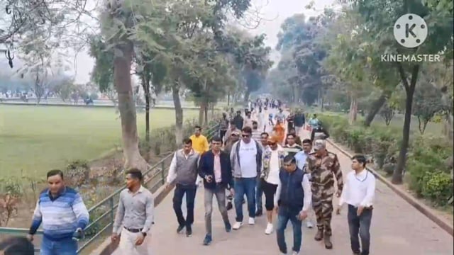 भारतीय क्रिकेट टीम के तेज बल्लेबाज शिखर धवन ने किया तक का दीदार