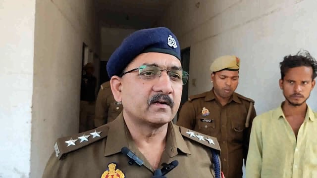 कोंच,फायर कर्मी ने बैरक में की आत्महत्या:कर्मचारी ने लगाई फांसी, बेटे से होता रहता था विवाद