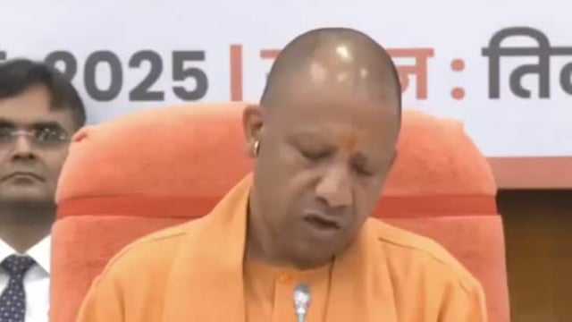 मुख्यमंत्री ने मथुरा वृन्दावन के विकास के लिए 100 करोड और बांके बिहारी कोरिडोर के लिए 150 करोड़ की व्यवस्था का प्रावधान।