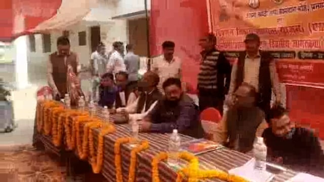 उत्तर प्रदेश खादी तथा ग्रामोद्योग बोर्ड प्रतापगढ़ द्वारा विपणन विकास सहायता योजना एस सी एस पी अंतर्गत एक दिवसीय कार्यक्रम