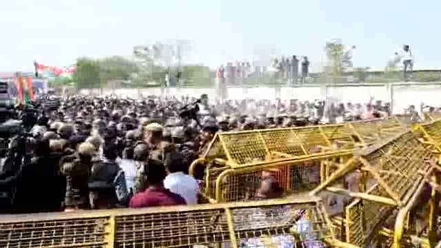  Congress protest against remarks on Indira Gandhi, police used water cannon #politics 