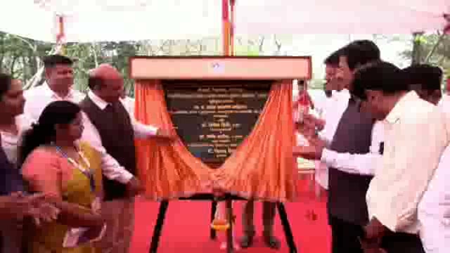 आज पालकमंत्री प्रकाश आबिटकर यांच्या उपस्थिती शिवाजी विद्यापीठात भूमिपूजनाचा कार्यक्रम पार पडला.