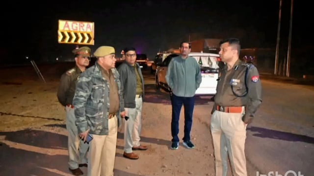 राया में कांबड़ियो की सुरक्षा को देर रात डीएम एसएसपी ने किया निरीक्षण