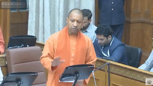 यूपी के मुख्यमंत्री योगी आदित्यनाथ ने कहा कि गंगा एक्सप्रेसवे निर्माण के बाद 55 प्रतिशत हिस्सा उत्तर प्रदेश में होगा