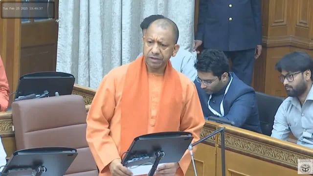 उत्तर प्रदेश के मुख्यमंत्री योगी आदित्यनाथ ने शिक्षा व्यवस्था व मदरसो को लेकर दिया बड़ा बयान 