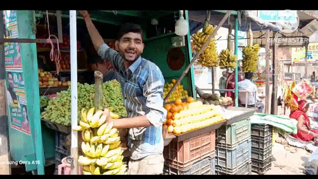 महाशिवरात्रि पर्व को लेकर फलों की कीमतों में आई उछाल, खूब हुई खरीदारी