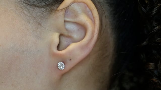 Diamond Halo Studs - Video