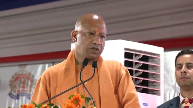 यूपी के मुख्यमंत्री ने कहा सकारात्मक दृष्टिकोण और समाधान की दिशा में कदम बढ़ाने से किसी भी चुनौती का सामना करनाआसान हो जाता है