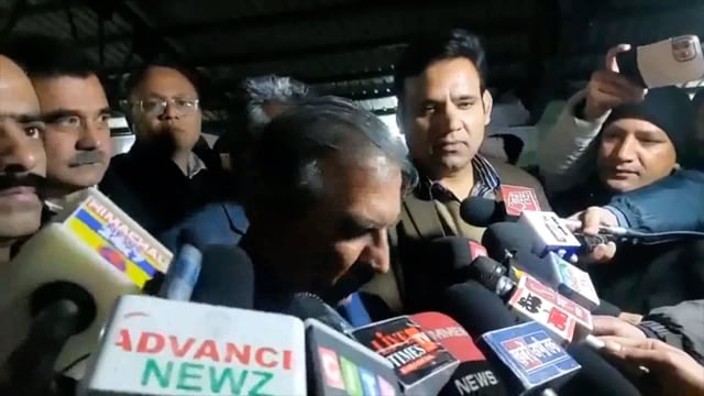 मुख्यमंत्री सुखविंदर सिंह सुक्खू ने लगातार बारिश और बर्फबारी की स्थिति पर ध्यान रखते हुए सभी लोगों से सतर्क रहने की अपील#politics