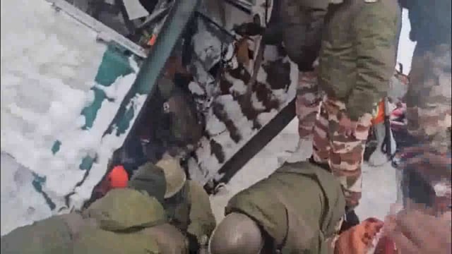 हिमस्खलन की घटना में 4 लोगों की मृत्यु #axident