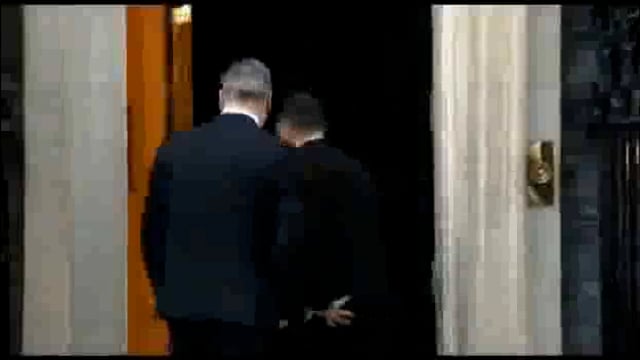 Zelenskyy embraced by British PM day after White House blowout #politics