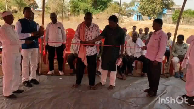 आदिवासी एकता संघ बेलहर में मांझी परगना संथाल समुदाय का भव्य स्वागत,अंग बस्त्र देकर मुखिया ने किया सम्मनित