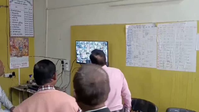 कोंच,डीएम ने हर केंद्र पर सुरक्षा व्यवस्था प्रश्नपत्र वितरण प्रणाली और सीसीटीवी निगरानी की जांच की