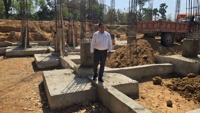 BANKA: संवेदक की लापरवाही की वजह से अब तक कार्य आरंभ नहीं होने से संवेदक को लगाई गई कड़ी फटकार