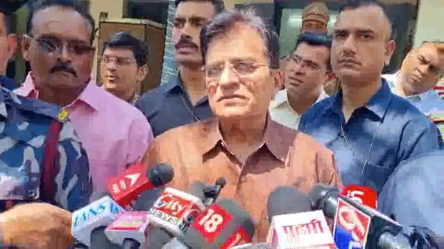 किरीट सोमय्या यांनी गाडगेनगर पोलिसांना दिले 468 पानाचे पुरावे ; भाजपा नेते  किरीट सोमय्या 