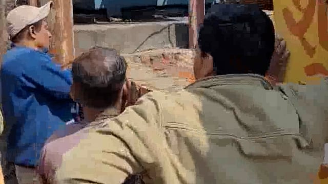 व्यापारियों की जिन्दगी से खेल रहा पलिया का विद्युत विभाग