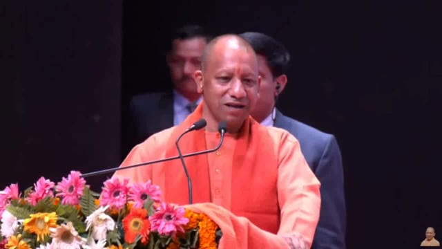 मुख्यमंत्री योगी आदित्यनाथ ने उत्तर प्रदेश के विकास और परिवर्तन को लेकर कहा, 