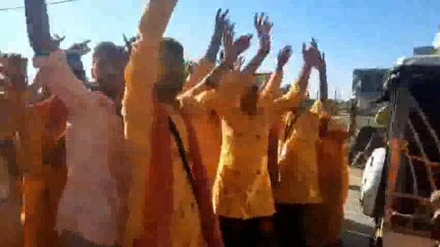 गोवर्धन :श्री राधा रानी सेवा समिति कोटा राजस्थान ने गिरिराज महाराज को लगाया छप्पन भोग