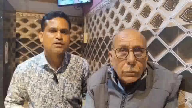 कोंच:मूर्खों की जमात के मुखिया ‘महामूर्ख होंगे डॉ बृजेन्द्र सिंह राजावत