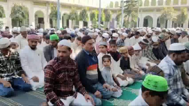 लंढौरा! आस पास के क्षेत्र में रमजानुल मुबारक का पहला जुमा शांतिपूर्ण अदा किया गया!