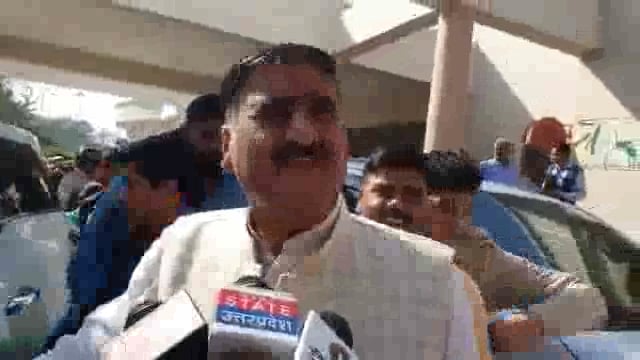 अलीगढ़ मुस्लिम विश्वविद्यालय में पिछले दिनों कुछ हिन्दू छात्रों ने 