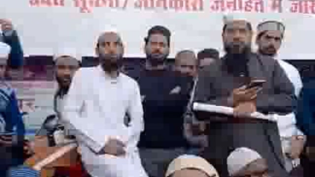 Uttarakhand: Muslims give provocative speeches, threaten violence against government action against illegal mosques/mazaars #protest