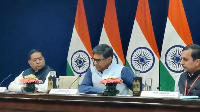 भारत के विदेश सचिव विक्रम मिस्री ने हाल ही में यह संकेत दिया कि भारत और मॉरीशस के बीच टैरिफ संबंधित मुद्दों पर चर्चा हो सकती है।#International