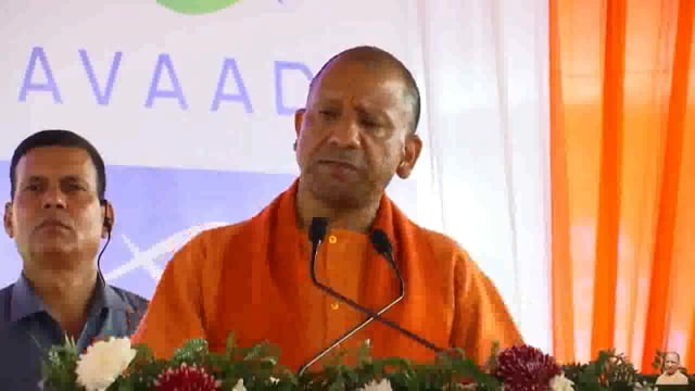 उत्तर प्रदेश के मुख्यमंत्री योगी आदित्यनाथ ने कहा कि सरकार सूर्यवंश की ऐतिहासिक राजधानी अयोध्या धाम को देश की पहली सोलर सिटी के रूप में विकसित करने के लिए बड़े कार्यक्रमों को आगे बढ़ा रही है।
#politics