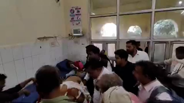 उत्तर प्रदेश सीतापुर : दैनिक जागरण के पत्रकार राघवेंद्र वाजपेयी की गोली मारकर हत्या कर दी गई।