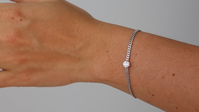 TRACR x TCC Diamond Bracelet - Video