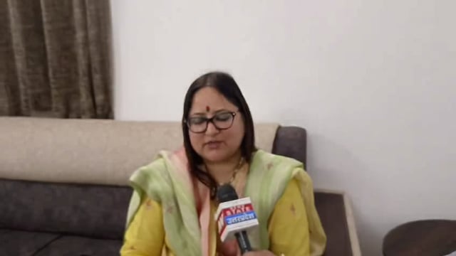 जिलाधिकारी गोंडा नेहा शर्मा ने होली त्योहार पर जिले के लोगों को दी बधाई कहा शांतिपूर्ण तरीके से मनाये होली