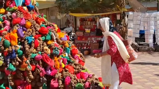 अंबादेवी मंदिरा समोरील १५ फूट उंच होळीचं होणार दहन,सायंकाळी साडेसहा वाजता  नारळाच्या होळीची दहन