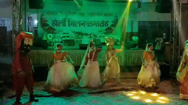 किशनगंज: शहर स्थित मनोरंजन क्लब में गोसवारा समिति द्वारा होली मिलन समारोह का भव्य आयोजन किया गया#holi