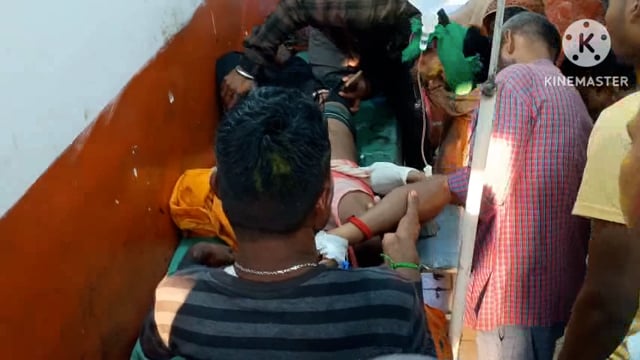  नगरडीह गांव में 20 वर्षीय युवक को मारी गोली ।रेफरल अस्पताल अमरपुर में उपचार के बाद भागलपुर रेफर।