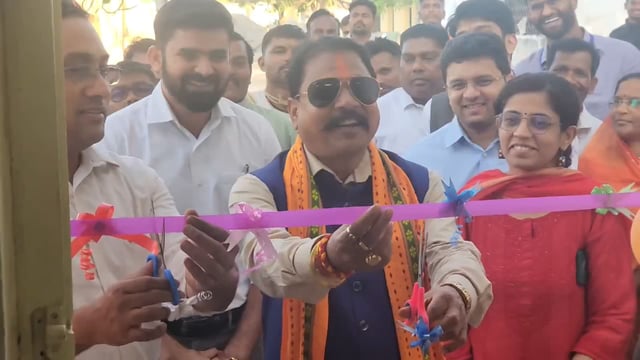 अक्कलकुवा तालुक्यातील मोलगी येथे तहसील कार्यालयाचे उद्घाटन आमदार आमश्यादादा पाडवी यांच्या हस्ते संपन्न 